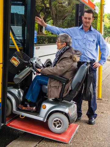 La mobilité inclusive doit se développer en prenant en compte de nouveaux critères économiques, écologiques, environnementaux et cognitifs. La mobilité inclusive doit se développer en prenant en compte de nouveaux critères économiques, écologiques, environnementaux et cognitifs.